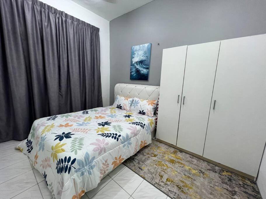 Rumah Melati By Impian Homestay Klia-Salak Tinggi-Nilai Сепанг Экстерьер фото